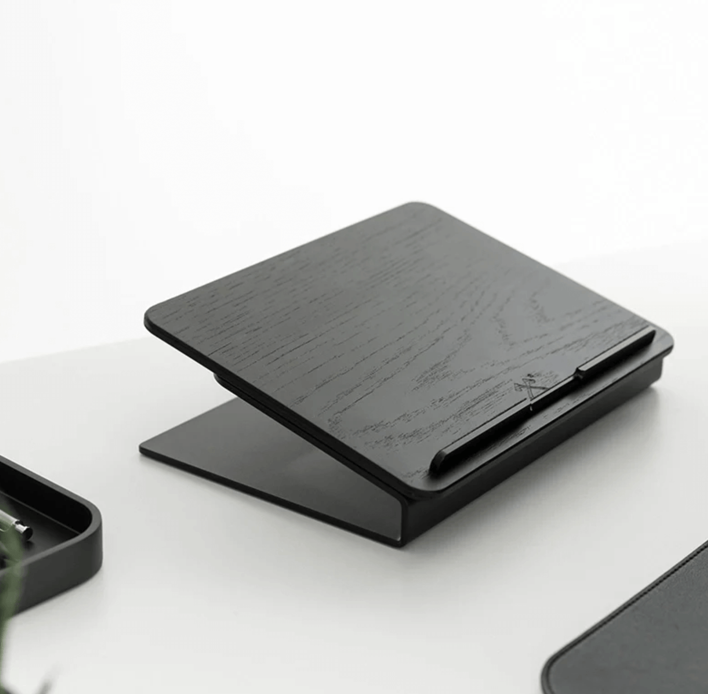 Classic Laptop Stand